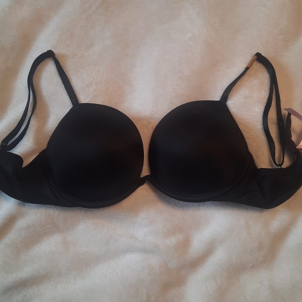 34C NEW Vs Pink Bra